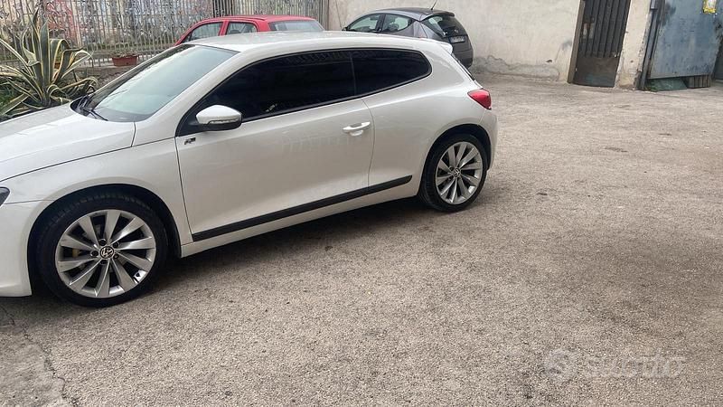 Gebraucht VW Scirocco 122 PS (89 kW) 2009 Weiß Coupé