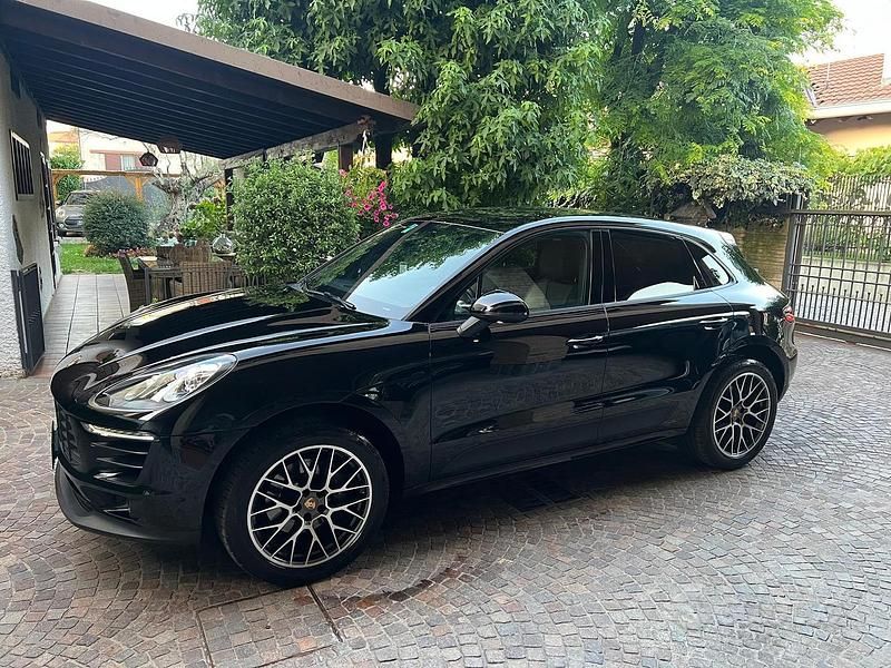 Nero Usata 2018 Porsche Macan SUV | 39.000 € (Super prezzo) - Immagine 1/4