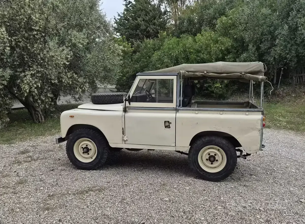Usata Land Rover 88 1981
