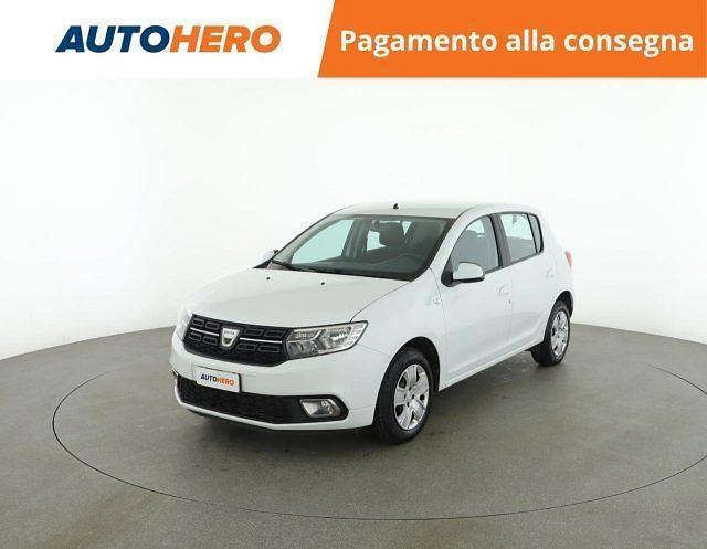 Bianco Usata 2018 Dacia Sandero Comfort Tre volumi | 9399 € (Buon prezzo) - Immagine 1/2