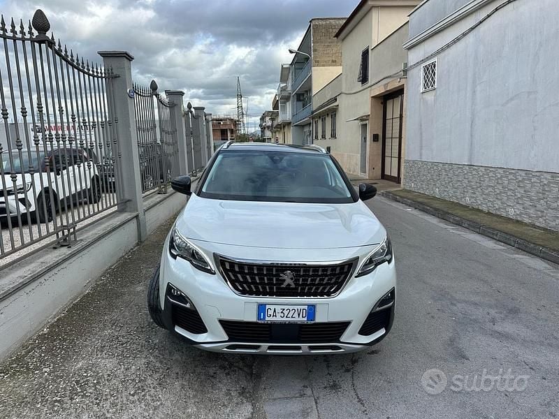 Usata Peugeot 3008 Allure 131 CV (96 kW) 2020 Bianco SUV
