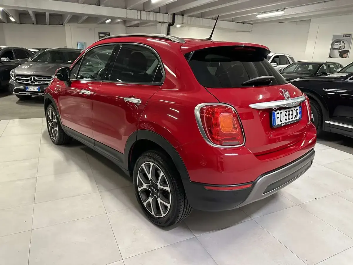 Usata Fiat 500X Cross 140 CV (102 kW) 2016 Rosso SUV