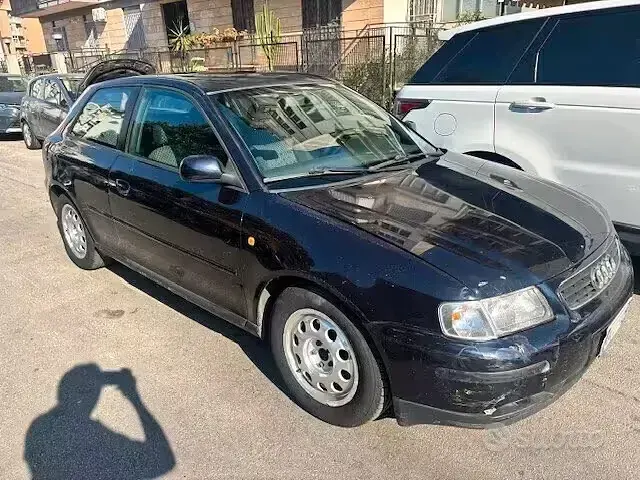 Usata Audi A3 90 CV (66 kW) 2000 Bluazzurro Utilitaria
