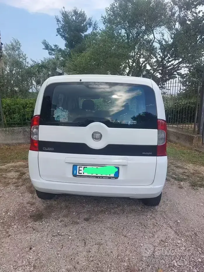Begagnad Fiat Qubo Trekking 75 HK (55 kW) 2011 Vit Minibuss
