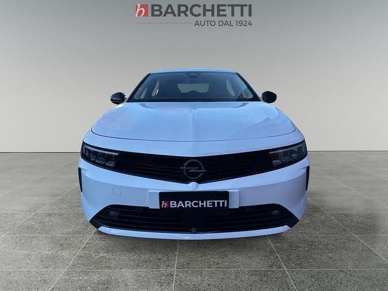 Usata Opel Astra Edition 131 CV (96 kW) 2024 Bianco Utilitaria