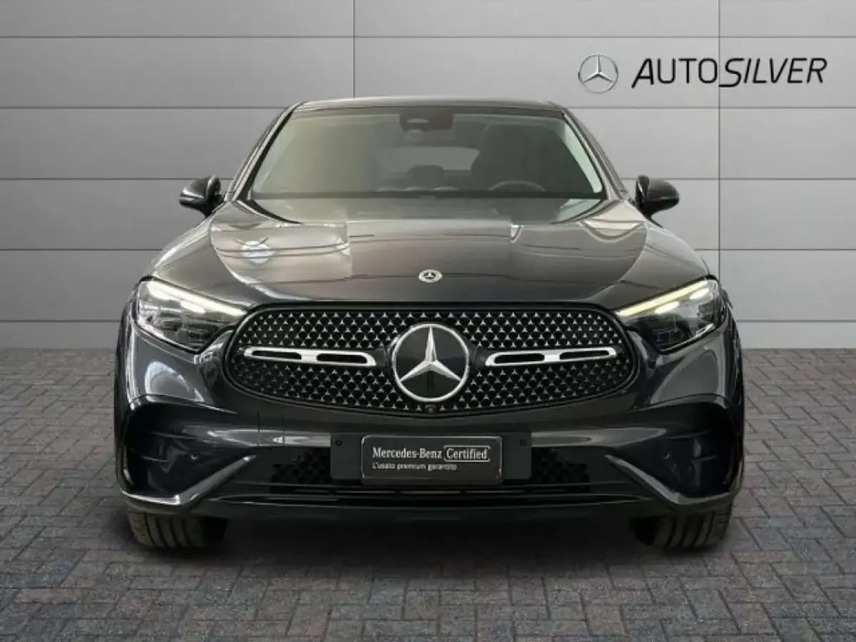 Nuova Mercedes GLC300e Advanced 197 CV (144 kW) 2026 Grigio scuro SUV