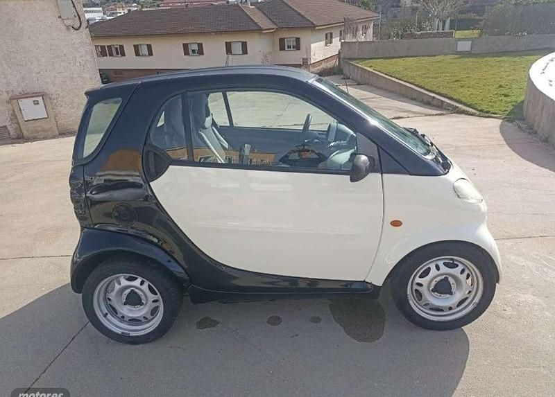 Usata Smart ForTwo Coupé 120 CV (88 kW) 2002 Bianco Coupé