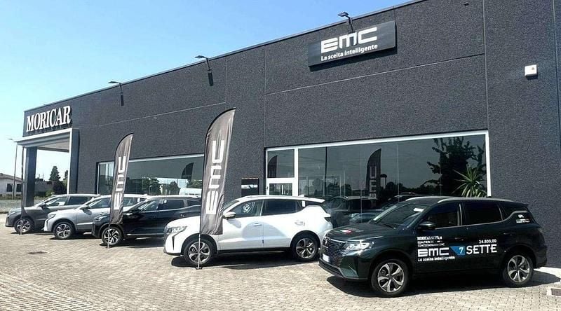 Nuova EMC SETTE 174 CV (127 kW) 2025 Verde grigio bianco acciaio SUV