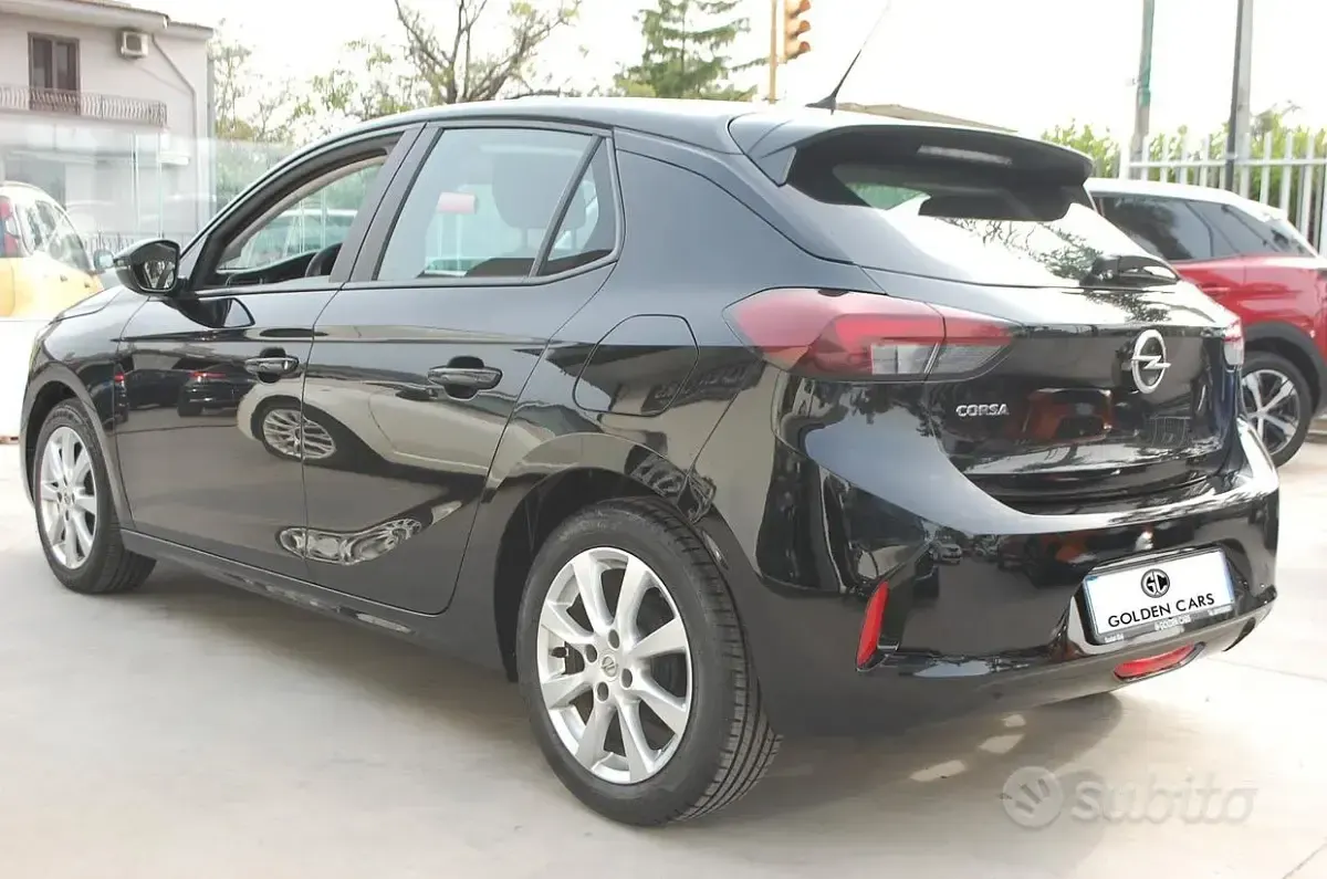 Usata Opel Corsa Edition 75 CV (55 kW) 2022 Nero Utilitaria