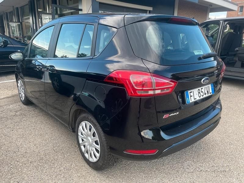 Begagnad Ford B-MAX Titanium 75 HK (55 kW) 2017 Svart Minibuss