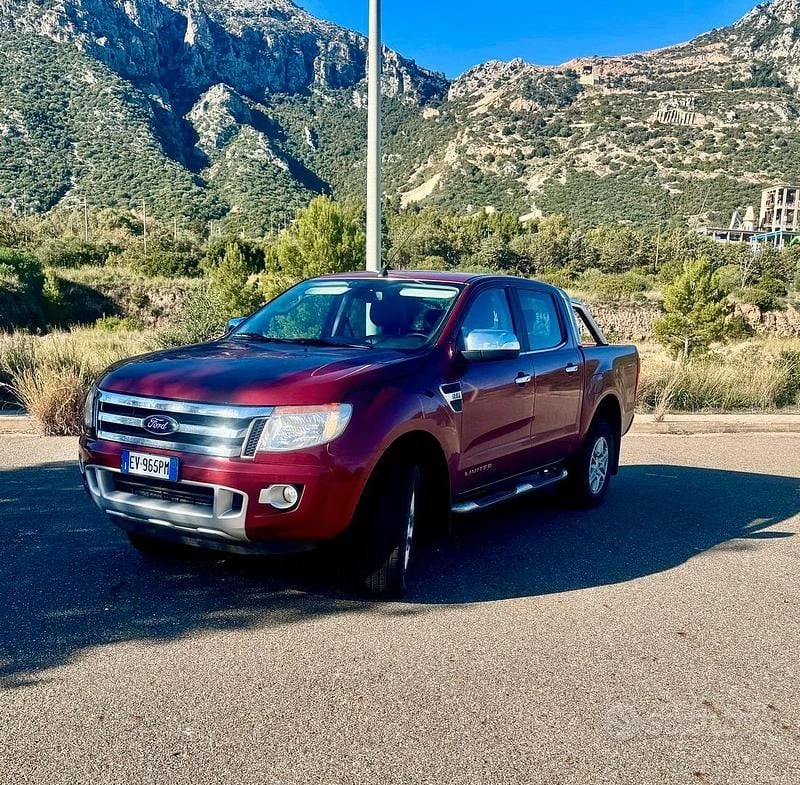 Rosso Usata 2014 Ford Ranger Limited Pick-up | 17.000 € (Ottimo prezzo) - Immagine 1/4