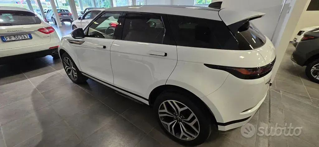 Usata Land Rover Range Rover evoque S 180 CV (132 kW) 2020 Fuji white SUV