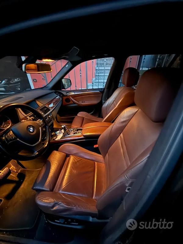 Usata BMW X5 245 CV (180 kW) 2011 Nero SUV