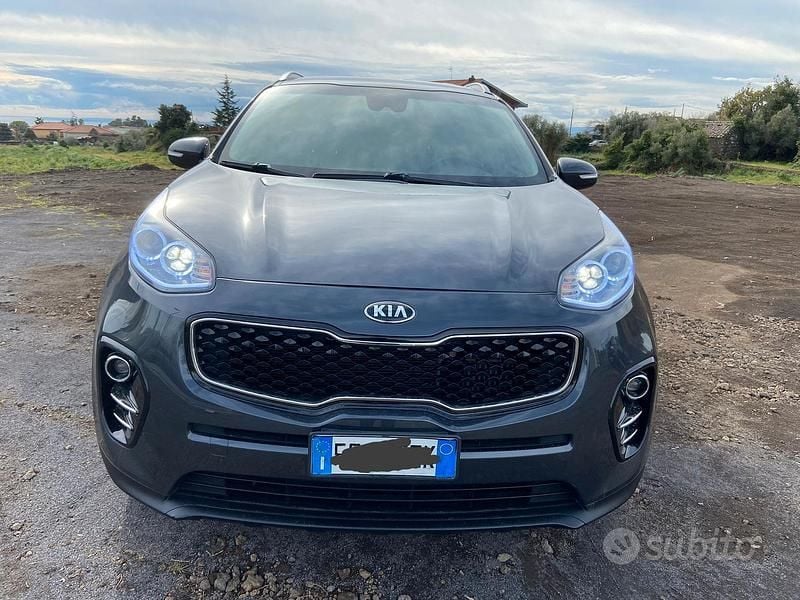 Usata Kia Sportage 115 CV (84 kW) 2016 Grigio SUV