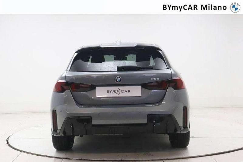 Usata BMW 118 M Sport 150 CV (110 kW) 2025 Skyscraper grey metallic Utilitaria
