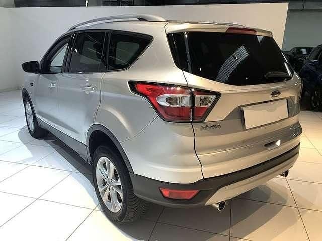 Usata Ford Kuga Business Edition 120 CV (88 kW) 2017 Grigio SUV