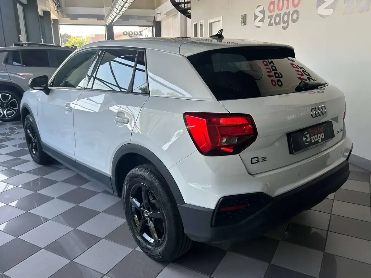 Usata Audi Q2 Advanced 110 CV (80 kW) 2024 Bianco SUV