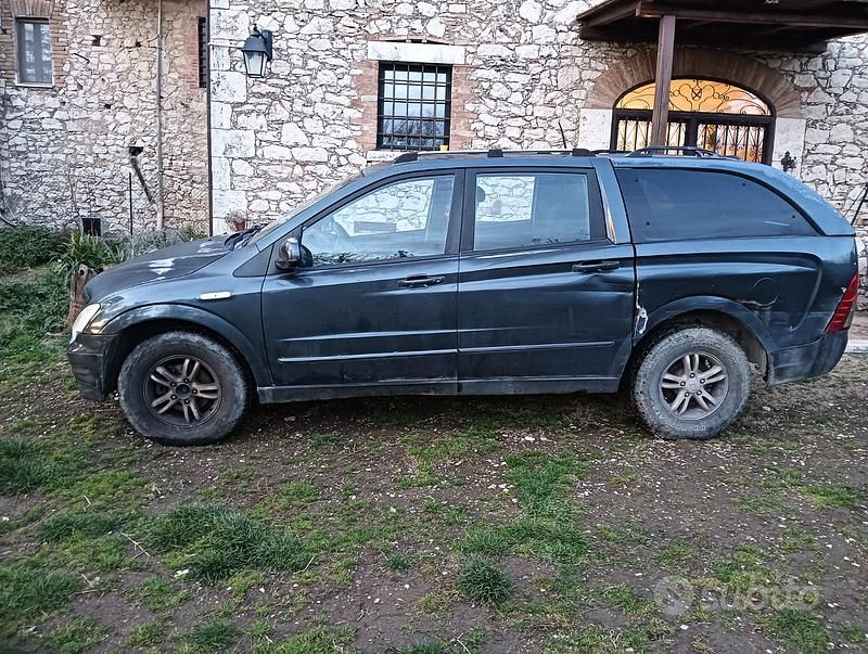 Usata Ssangyong (KGM) Actyon 141 CV (103 kW) 2007 Grigio Pick-up