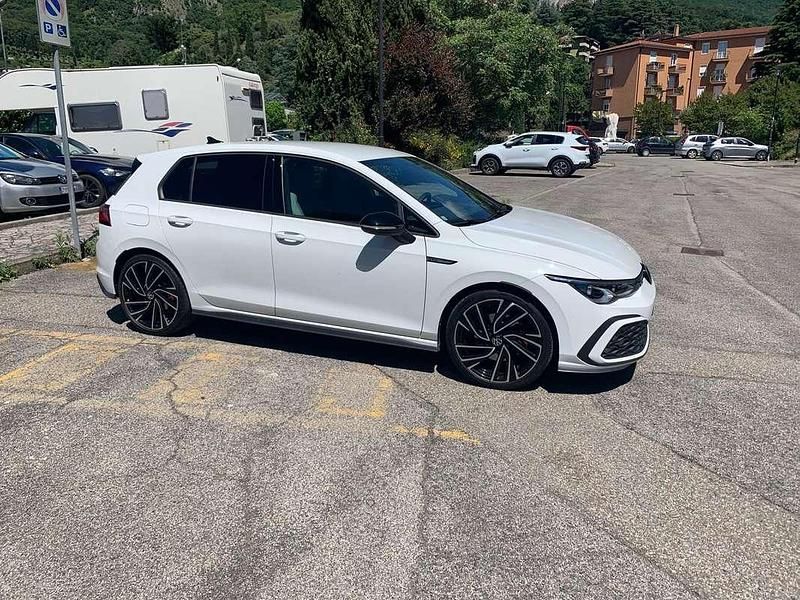 Usata VW Golf VIII GTD 200 CV (147 kW) 2021 Bianco Berlina