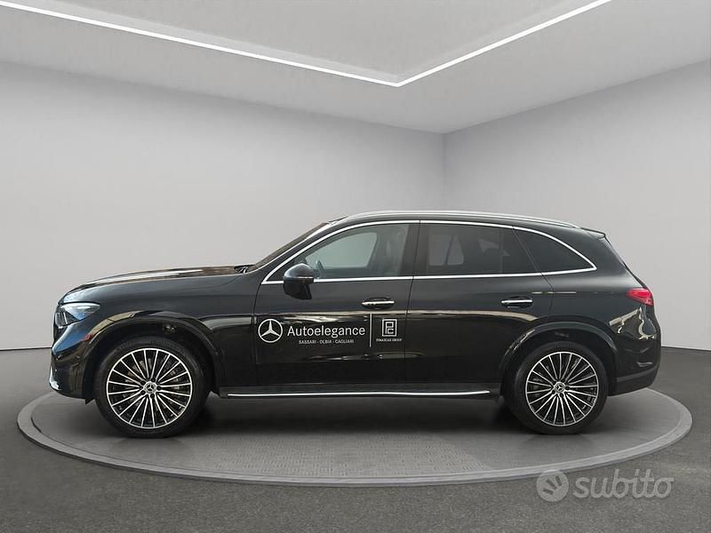 Usata Mercedes GLC220 AMG Line Premium Plus 197 CV (144 kW) 2023 Nero SUV
