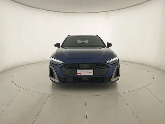 Usata Audi A5 Edition .1 204 CV (150 kW) 2024 Blu ascari metallizzato Station wagon
