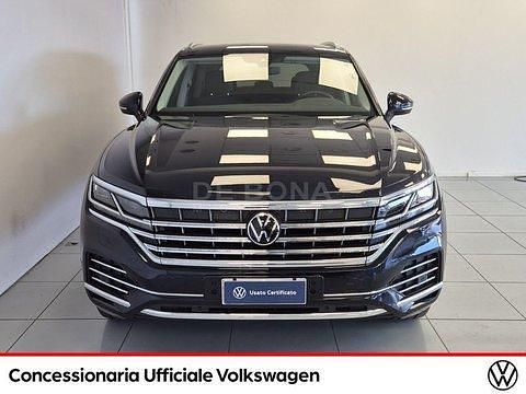 Azzurro Usata 2022 VW Touareg Elegance SUV | 49.990 € (Buon prezzo) - Immagine 1/4