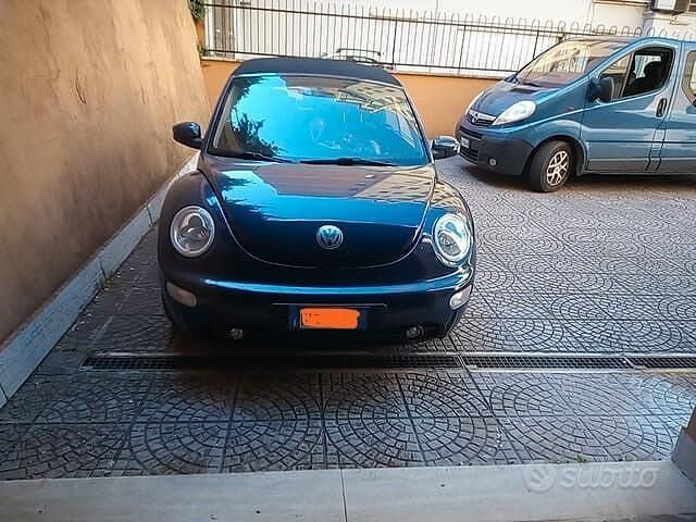 Usata VW New Beetle 2005 Blu Utilitaria