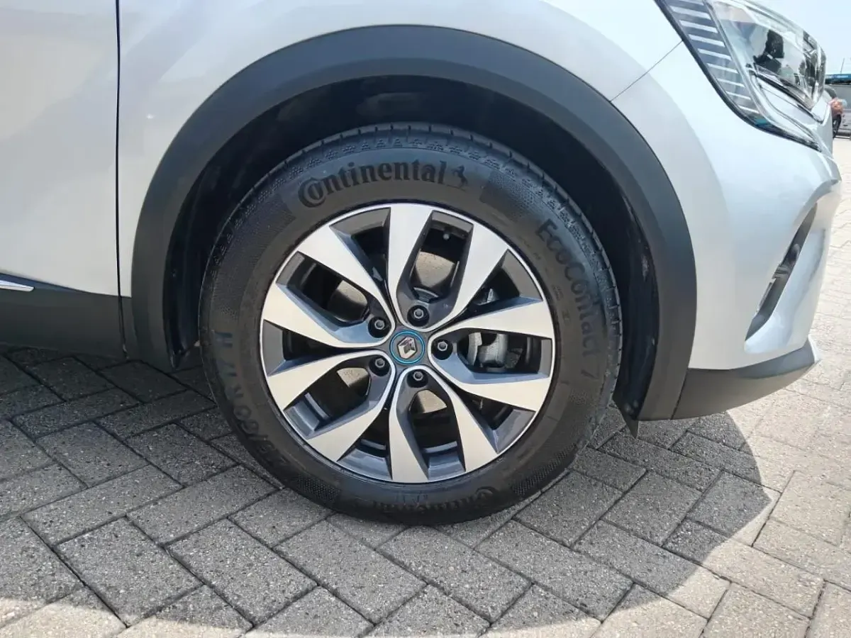 Usata Renault Captur Intens 160 CV (117 kW) 2020 Argento SUV