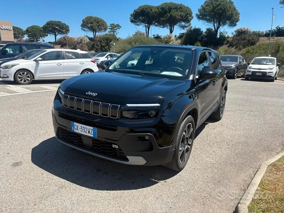 Usata Jeep Avenger Altitude 101 CV (74 kW) 2023 Nero SUV