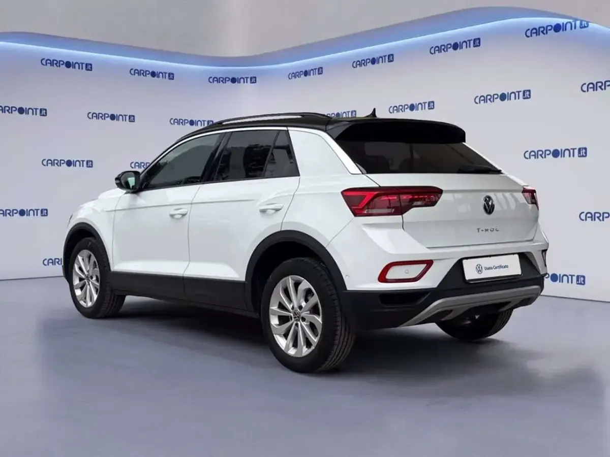 Usata VW T-Roc Life 150 CV (110 kW) 2023 Bianco SUV