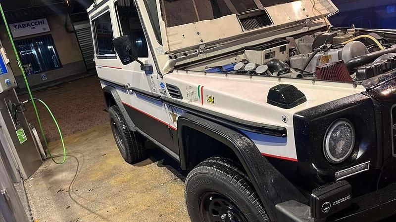 Usata Mercedes G240 72 CV (52 kW) 1986 Bianco SUV