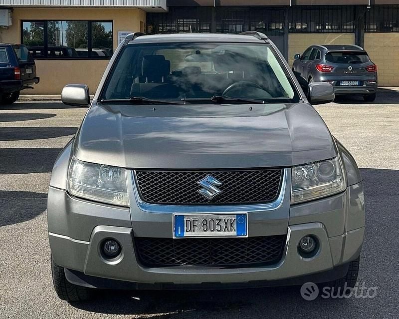 Usata Suzuki Grand Vitara 129 CV (94 kW) 2007 Grigio Station wagon