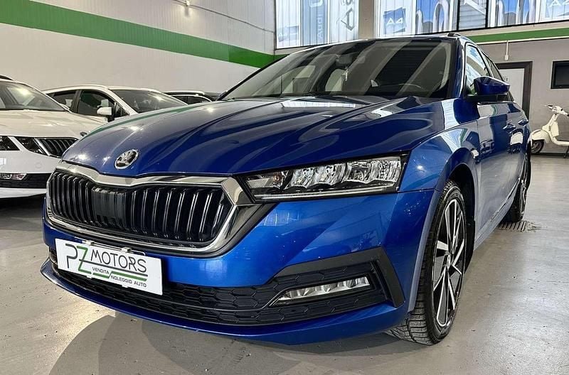 Usata Skoda Octavia Executive 150 CV (110 kW) 2021 Blu/azzurro Station wagon