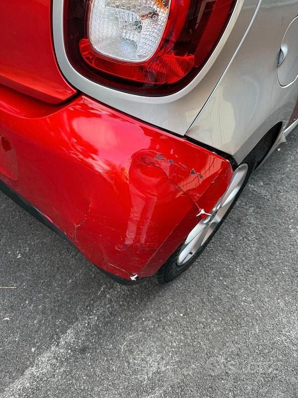 Usata Smart ForFour Passion 71 CV (52 kW) 2015 Rosso Utilitaria