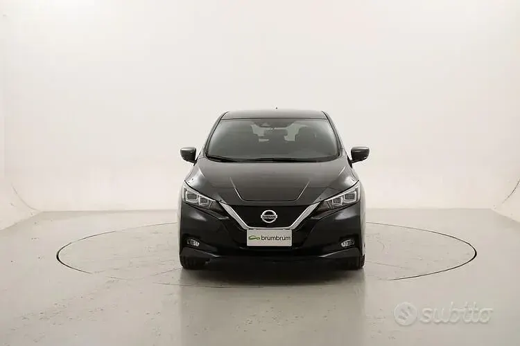 Usata Nissan Leaf N-Connecta 89 kW (122 CV) 2021 Nero Utilitaria