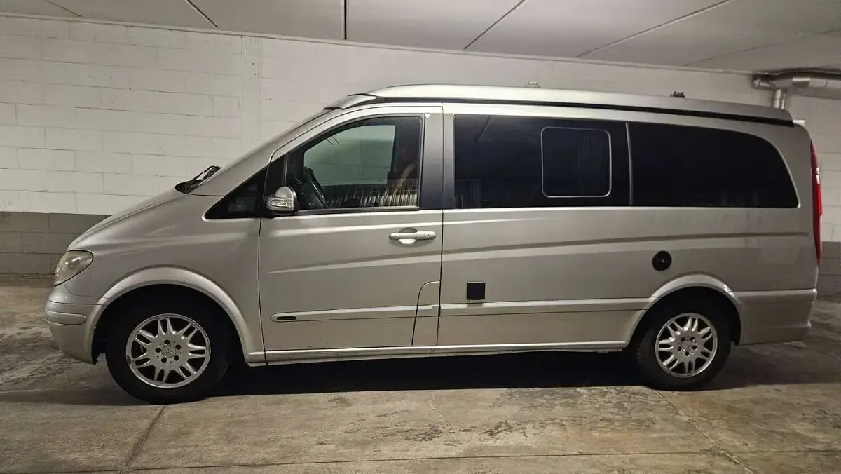 Usata Mercedes Viano Marco Polo 150 CV (110 kW) 2007 Argento Monovolume