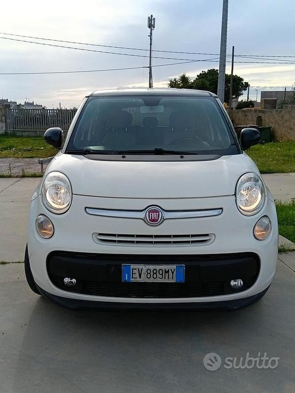 Usata Fiat 500L Lounge 84 CV (61 kW) 2014 Bianco Monovolume