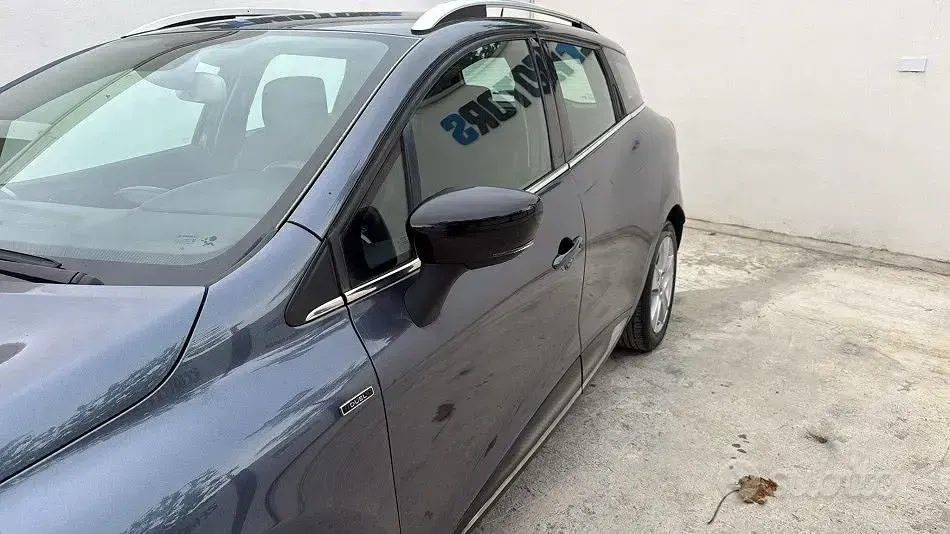 Usata Renault Clio IV Zen 90 CV (66 kW) 2018 Monovolume