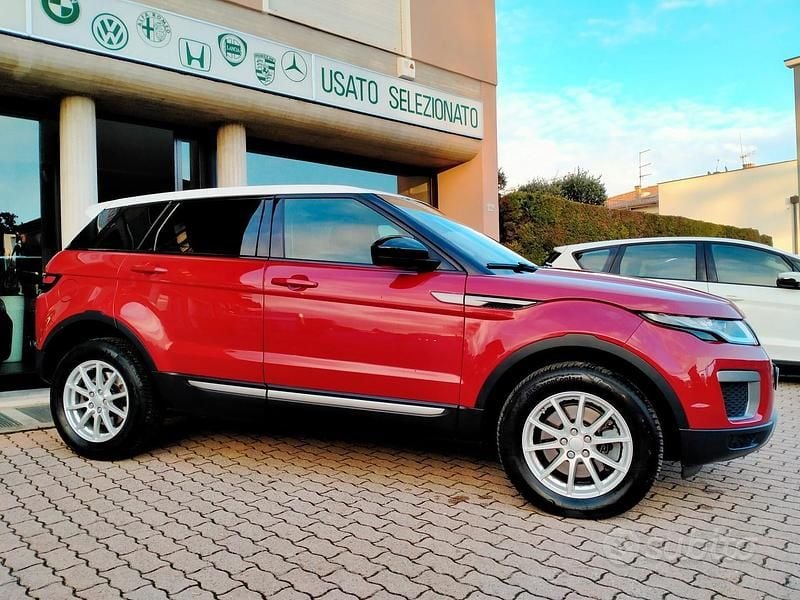 Usata Land Rover Range Rover evoque 149 CV (109 kW) 2015 Rosso SUV