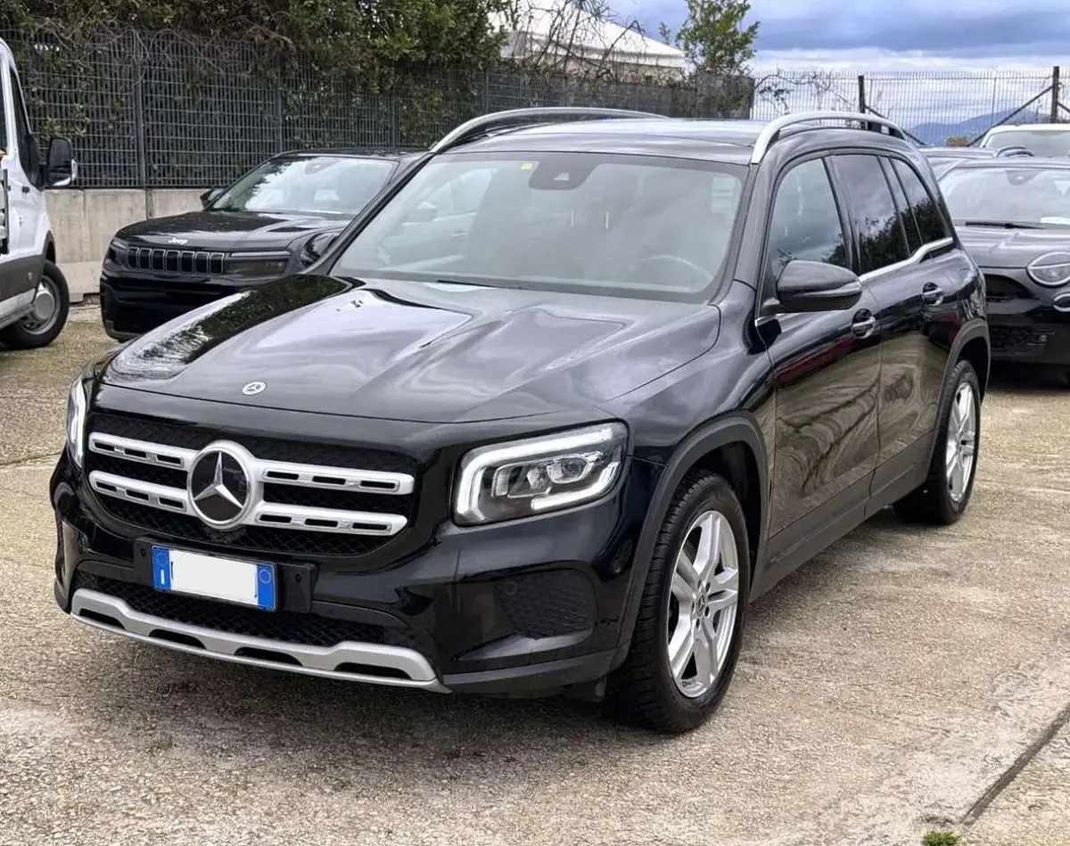 Usata Mercedes GLB200 AMG 150 CV (110 kW) 2022 Nero SUV