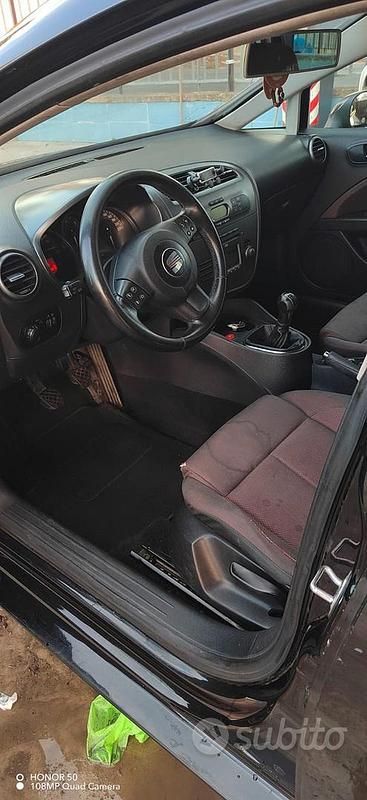 Usata Seat Leon 90 CV (66 kW) 2008 Berlina