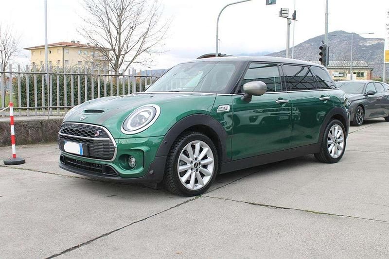 Usata Mini Cooper Clubman 192 CV (141 kW) 2020 British green metallizzato Station wagon