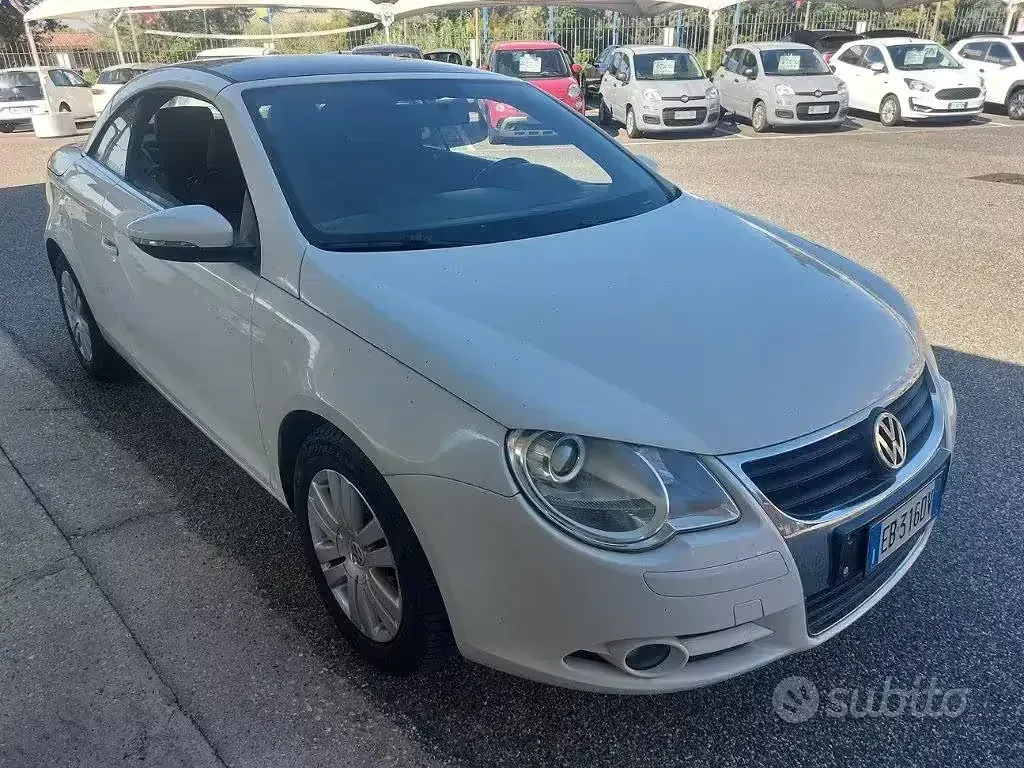 Usata VW Eos 122 CV (89 kW) 2010 Cabrio