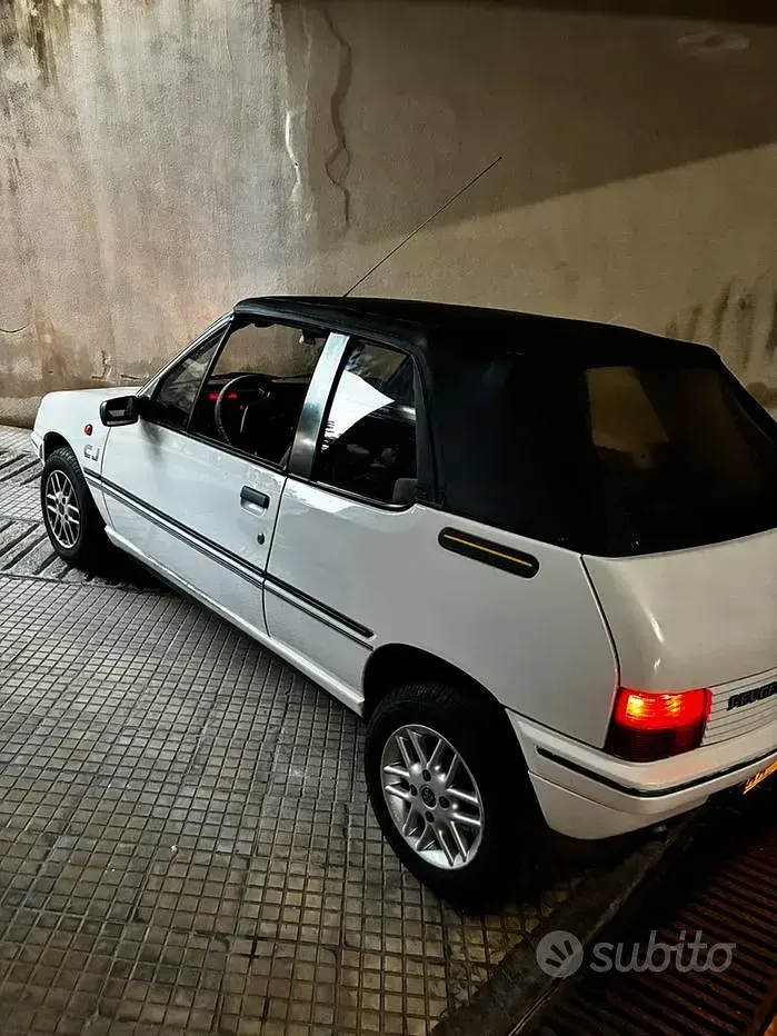 Usata Peugeot 205 60 CV (44 kW) 1994 Bianco Cabrio