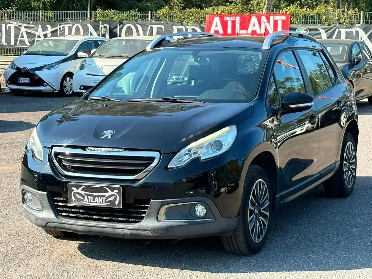 Usata Peugeot 2008 Active 75 CV (55 kW) 2016 Nero SUV