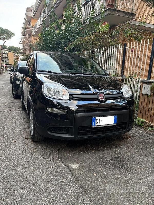 Usata Fiat Panda 69 CV (50 kW) 2024 Nero Utilitaria