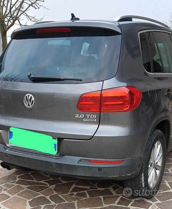 Usata VW Tiguan Sport 140 CV (102 kW) 2013 Grigio SUV