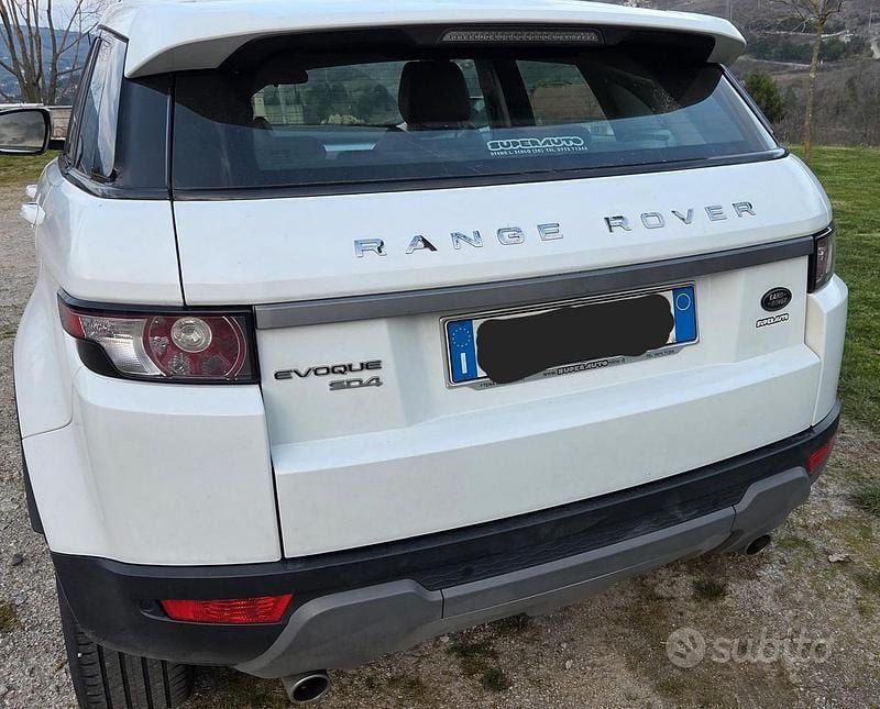 Usata Land Rover Range Rover evoque 190 CV (139 kW) 2012 Bianco SUV