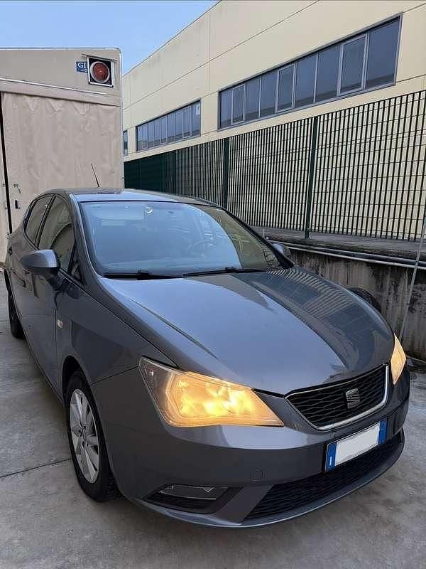 Usata Seat Ibiza Style 82 CV (60 kW) 2014 Berlina