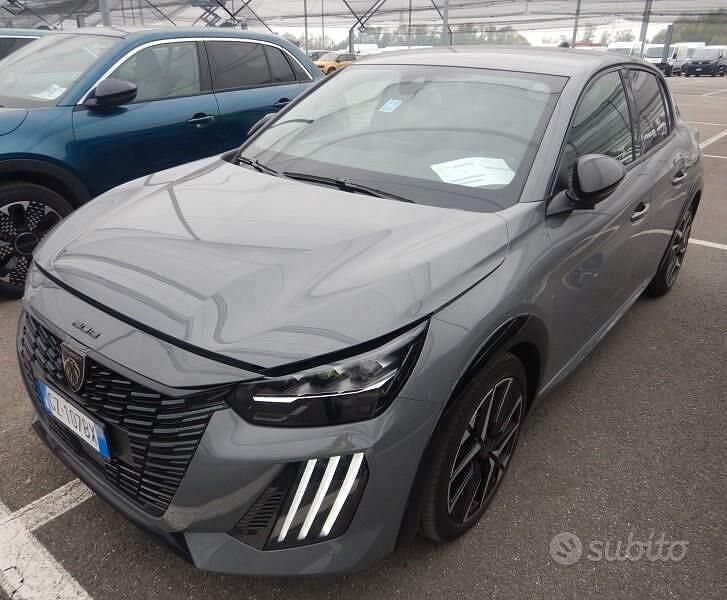 Usata Peugeot 208 GT 135 CV (99 kW) 2025 Grigio Utilitaria